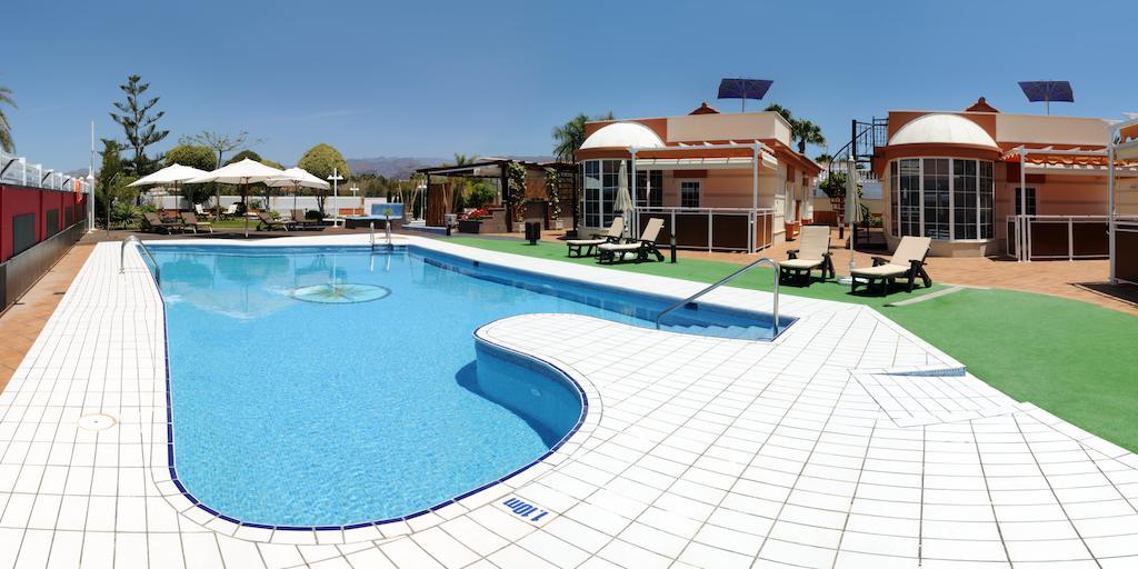 Siesta Suites Маспаломас Екстериор снимка